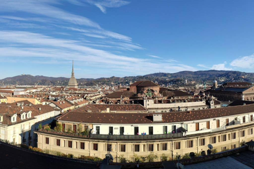 Domus Nova - Una Finestra Sui Tetti Turijn Buitenkant foto