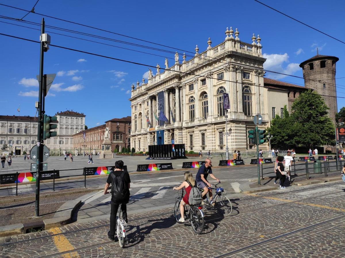 Domus Nova - Una Finestra Sui Tetti Turijn Buitenkant foto