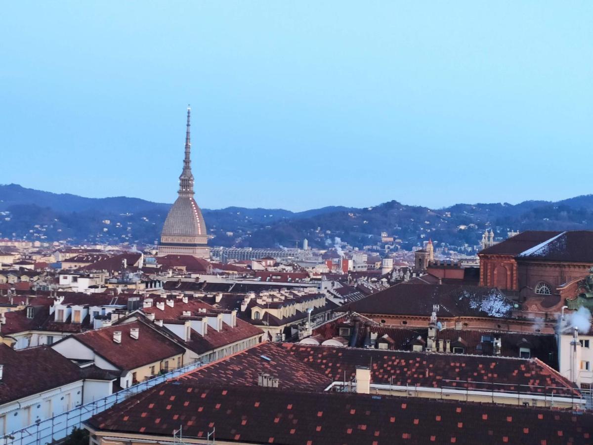 Domus Nova - Una Finestra Sui Tetti Turijn Buitenkant foto