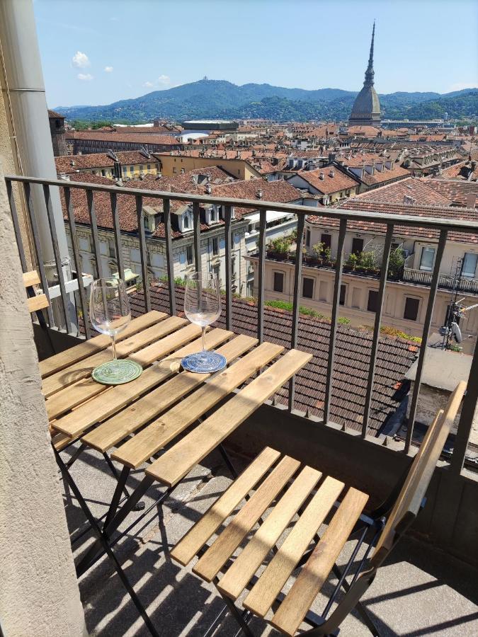 Domus Nova - Una Finestra Sui Tetti Turijn Buitenkant foto
