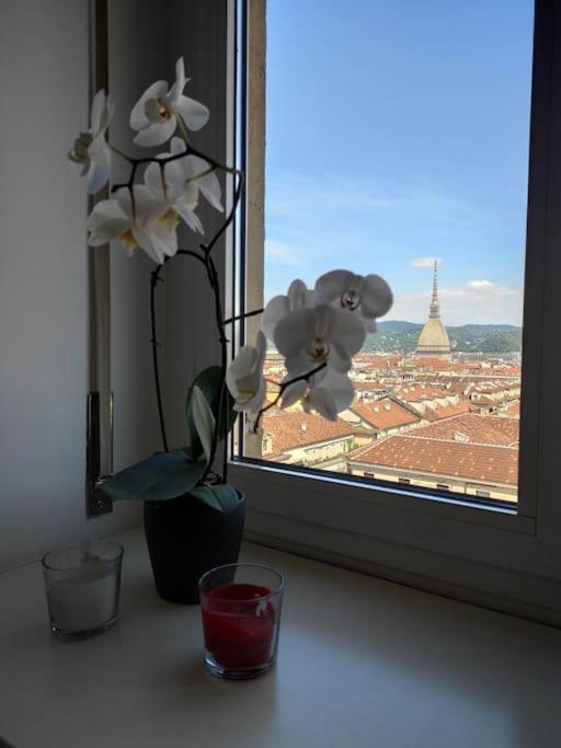 Domus Nova - Una Finestra Sui Tetti Turijn Buitenkant foto