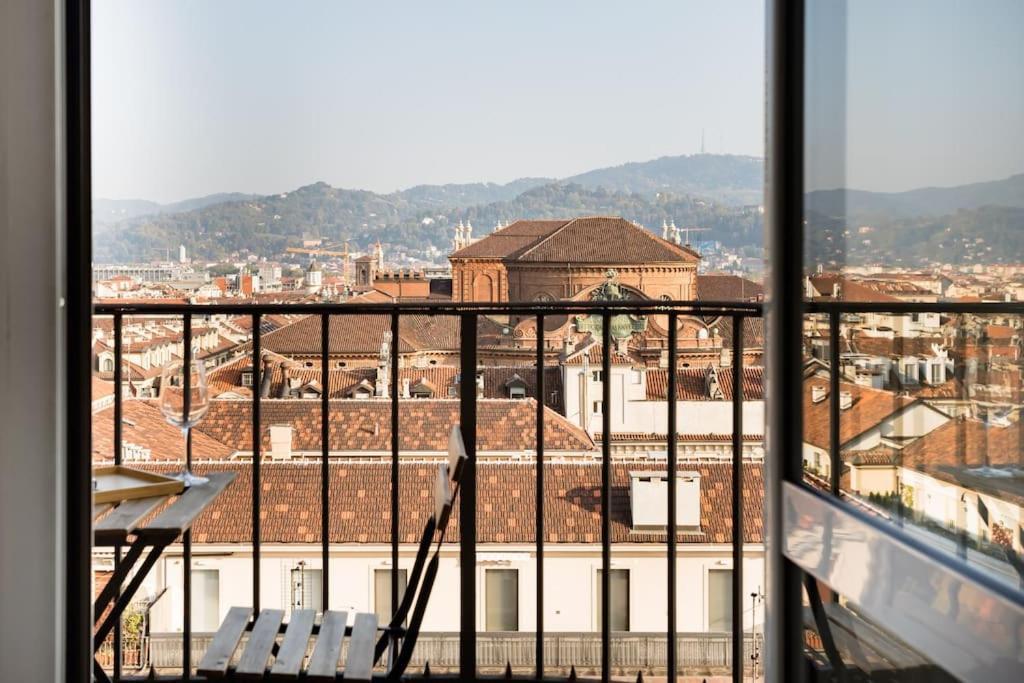 Domus Nova - Una Finestra Sui Tetti Turijn Buitenkant foto