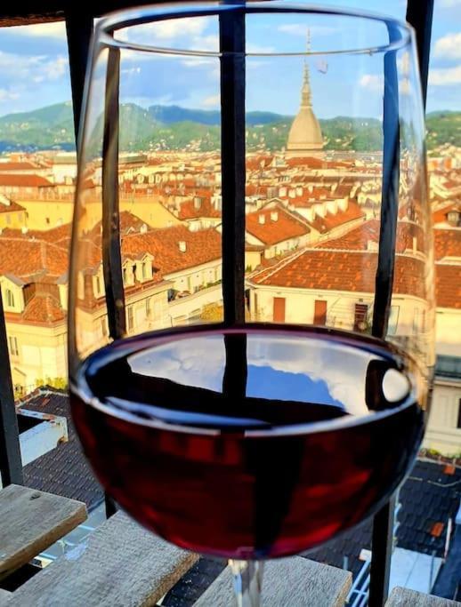 Domus Nova - Una Finestra Sui Tetti Turijn Buitenkant foto